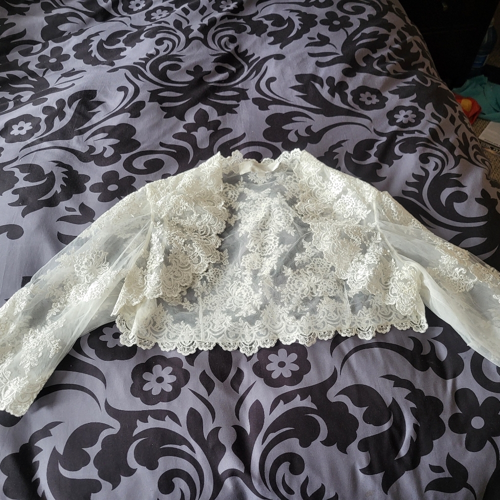 David's Bridal Ivory Lace Overlay Bolero